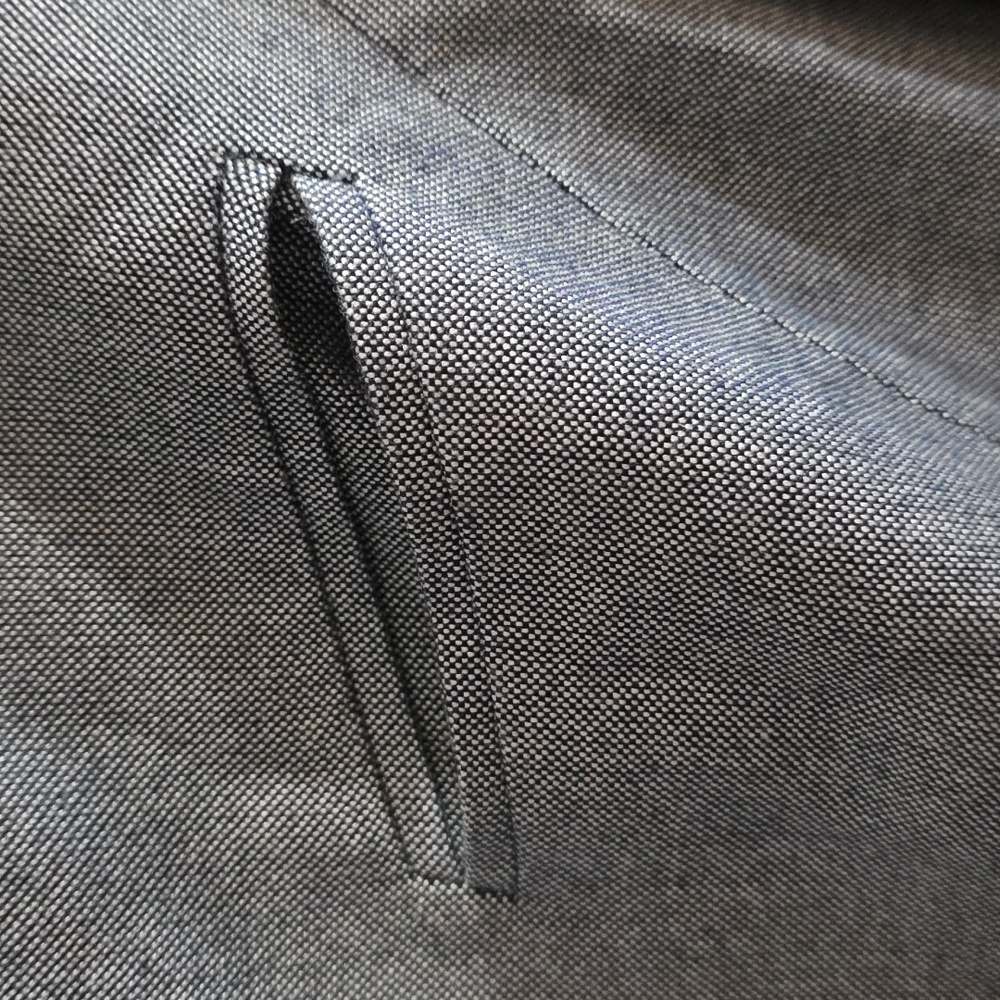 Le Suit Petite Women's Blazer/Skirt Suit Navy?‎ Classic Career Sz 10P GUC *READ* - Picture 4 of 15